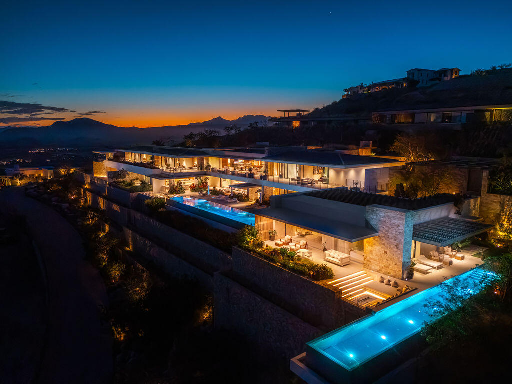 Los Cabos Misiones Del Cabo Perched above the stunning coastline of Misiones del Cabo, Casa Misiones is a beautifully designed four-bedroom, four-and-a-half-bath residence offering breathtaking – Querencia Golf and Beach Club, San Jose Corridor, BS